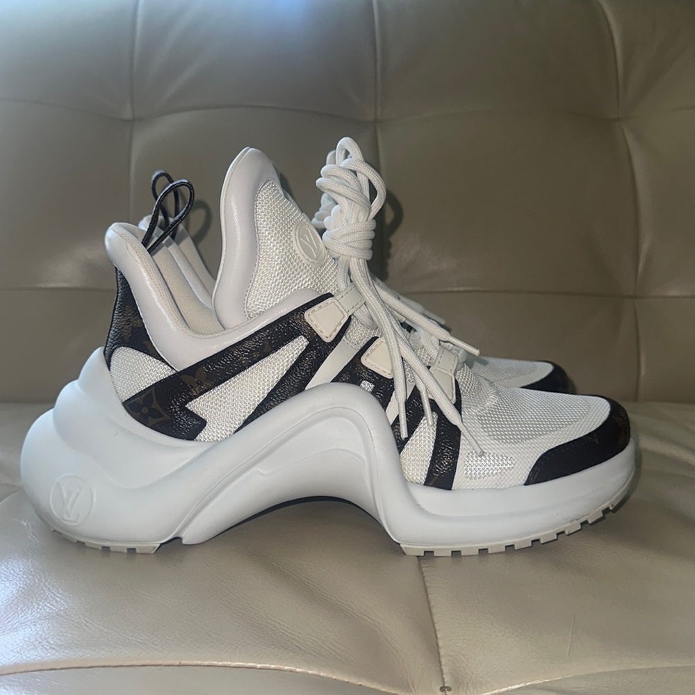 Louis Vuitton LV Archlight sneaker - Picture 1 of 6